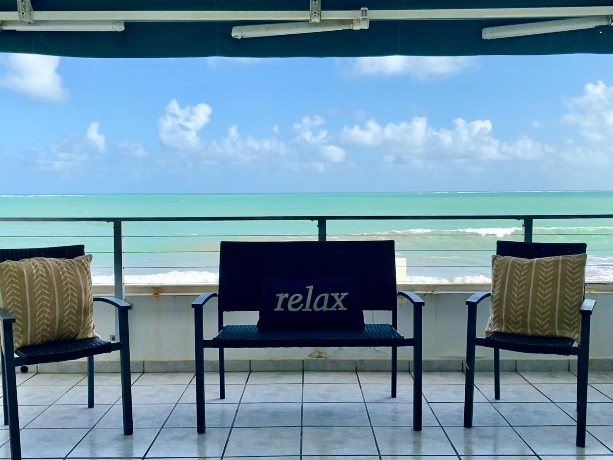 Oceanfront Condo In Luquillo Bagian luar foto